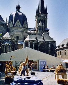 Eindr&uuml;cke vom Lehm-Event auf dem Katschhof in Aachen.